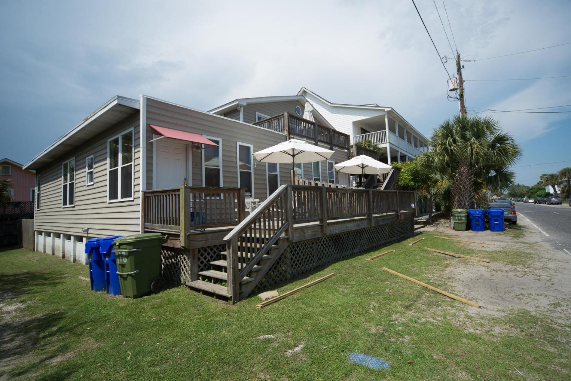 פולי ביץ' Salty Shack Unit C - Salty Shack - Dog Friendly Home - Across From The Beach - Central Location! חדר תמונה